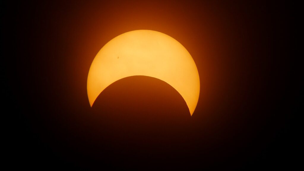 eclipse, sun, solar eclipse